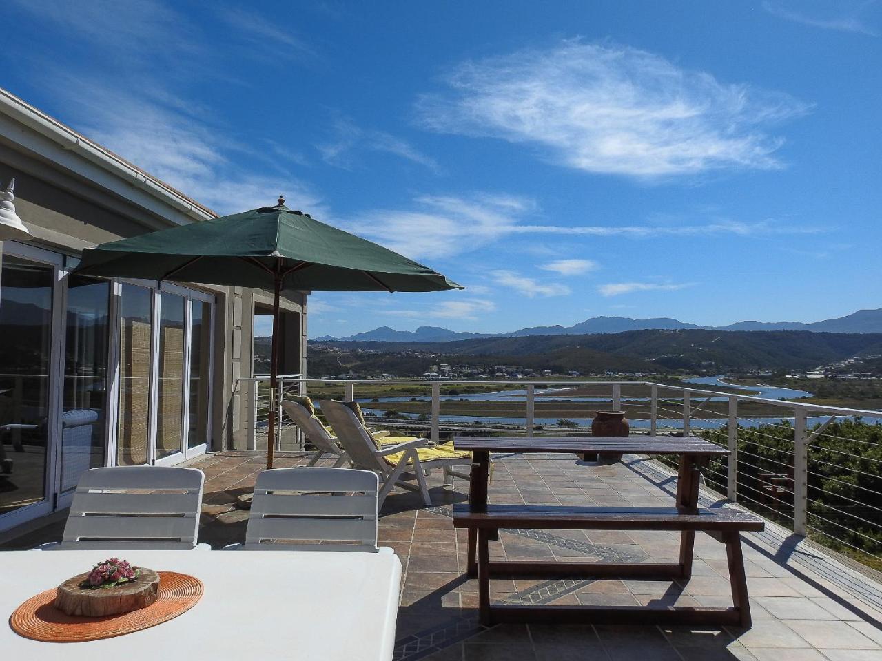 At 29 Columba Hotel Great Brak River Exterior photo